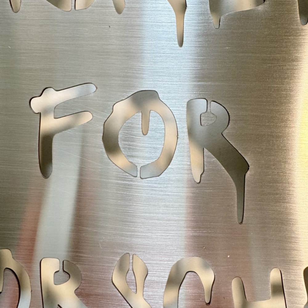 Modern Stainless Steel Signboa - Industrial Laser Power 评论和价格